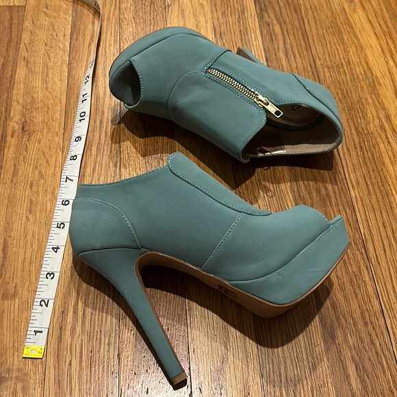 2/$20 Green Platform Peep toe Booties - Picture 3 of 10